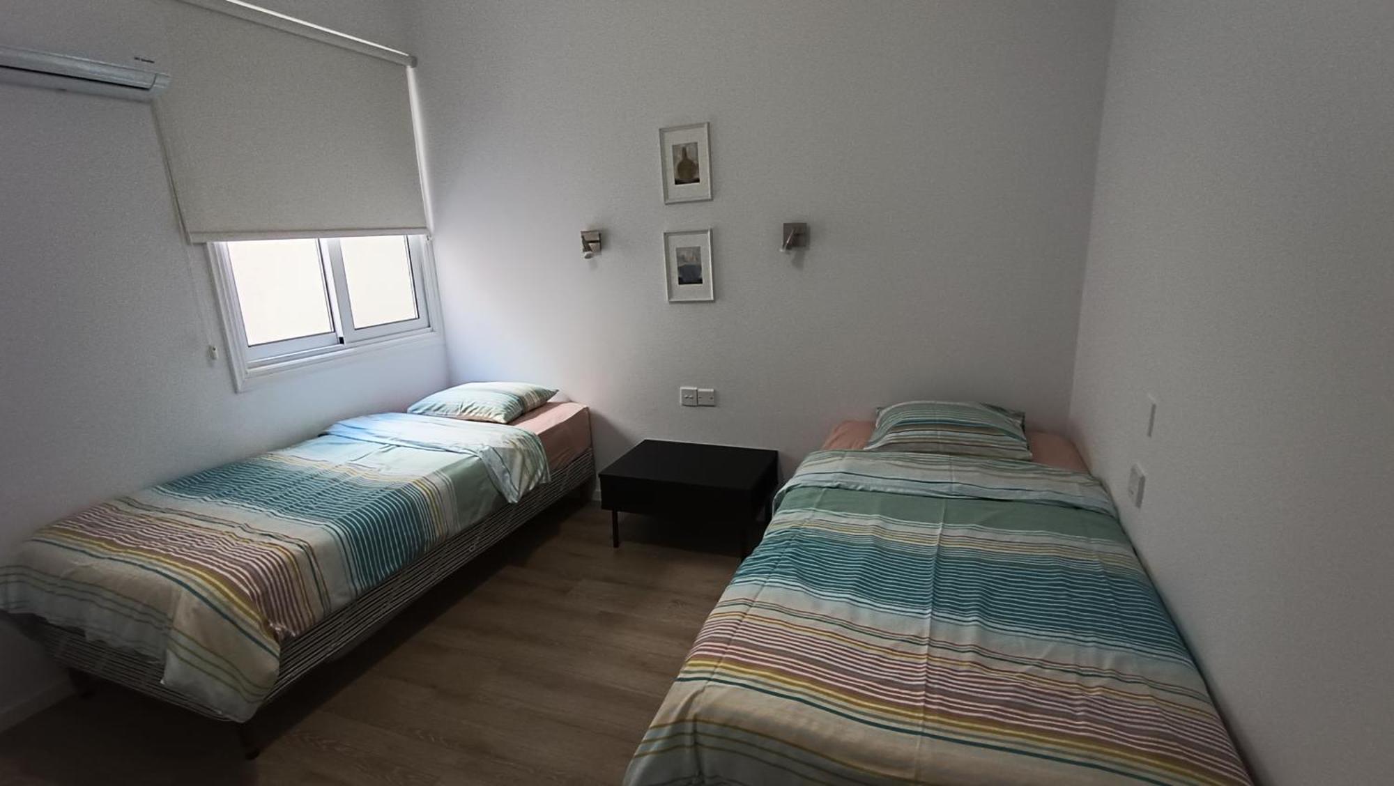 Sunorama Waterfront Apartment Larnaca Esterno foto